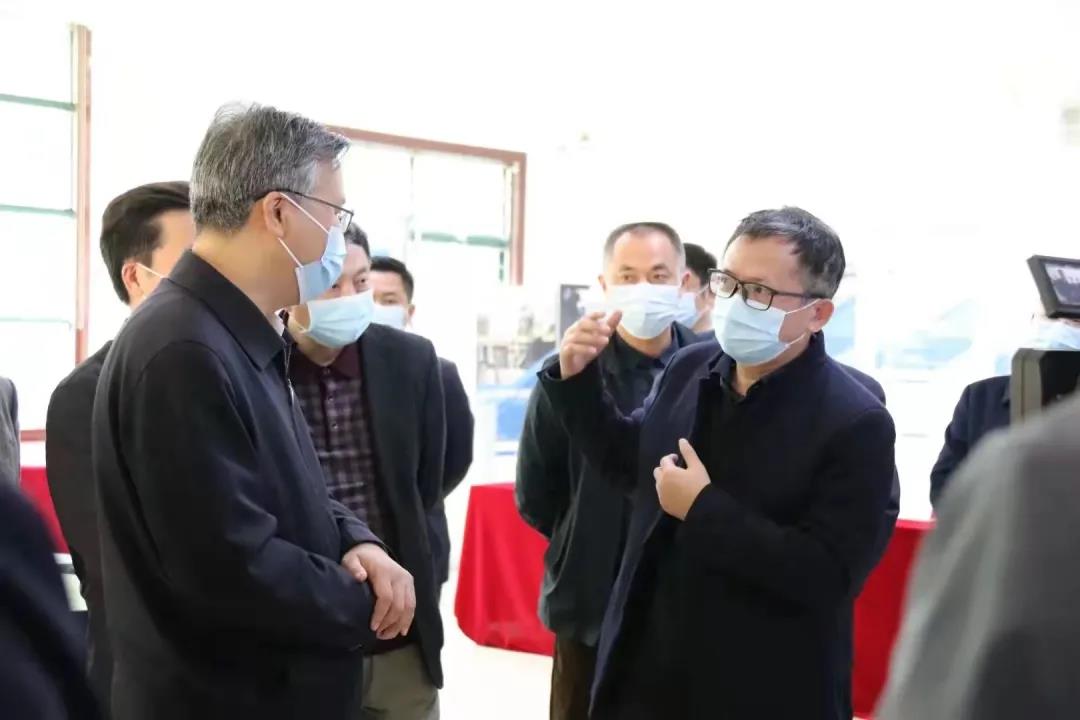 湖南省委常委、政法委書(shū)記李殿勛一行蒞臨千盟智能考察